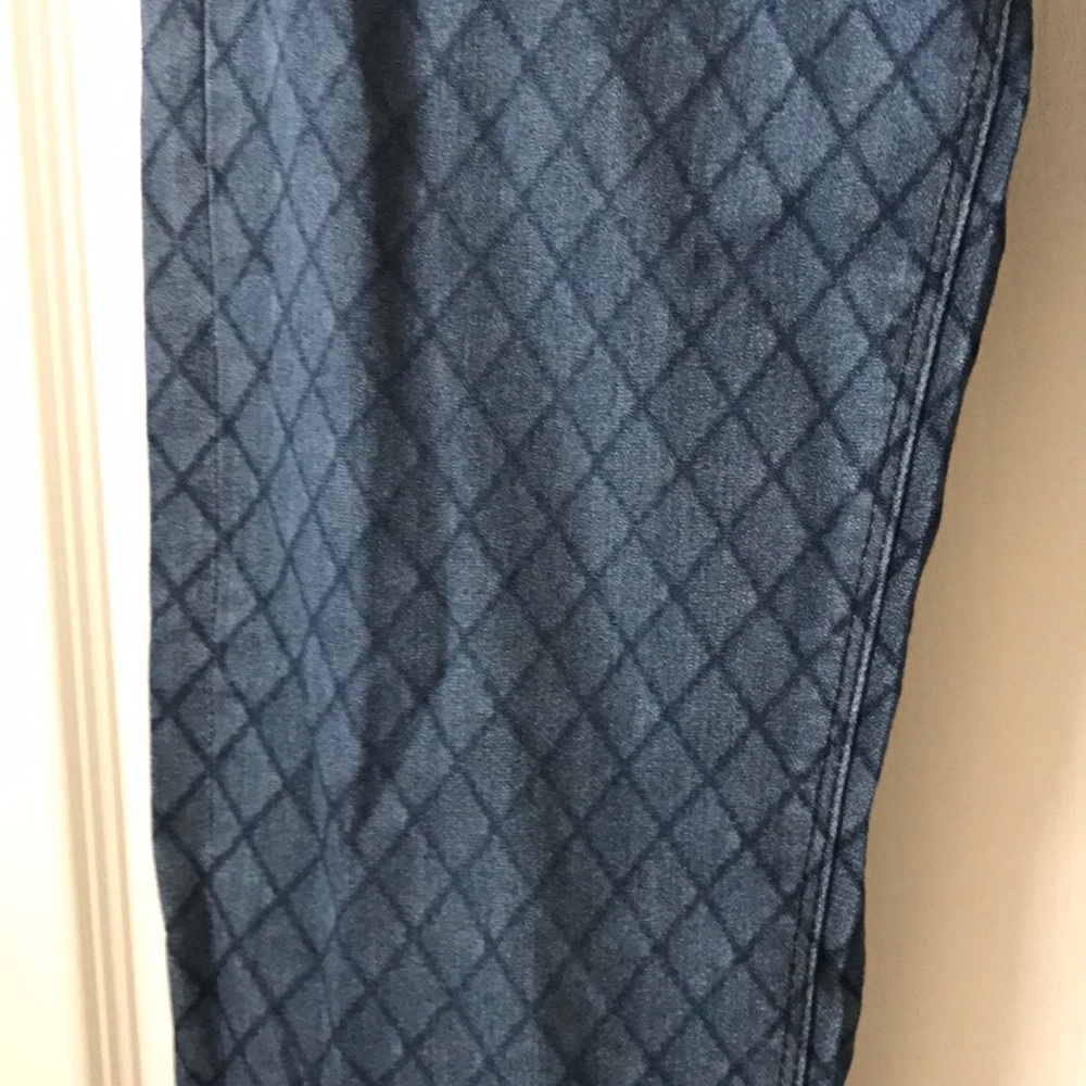 Patterned Jeans - Picture 3 of 5